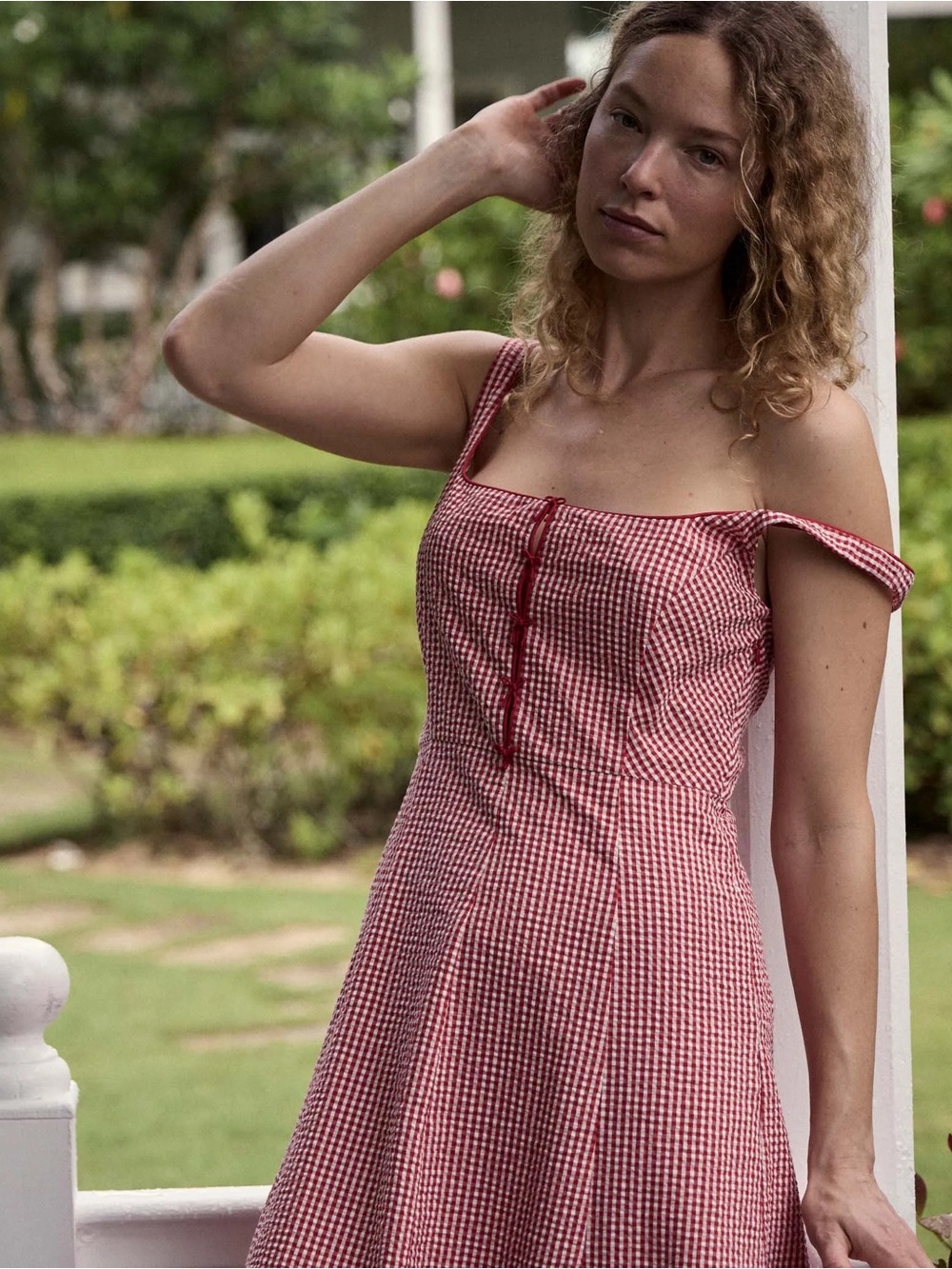 DÔEN Delaney Dress in Rouge La Maddalena Gingham - Picture 3 of 8